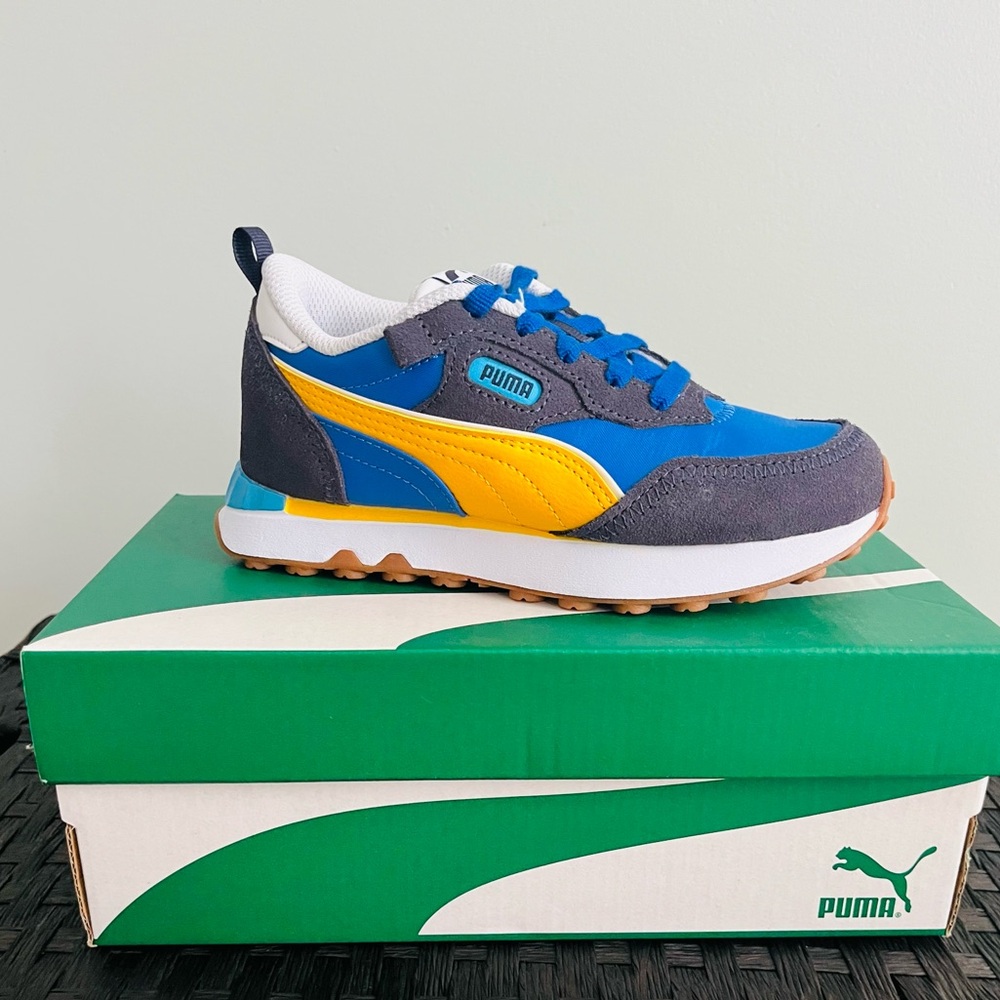 PUMA Rider FV Essentials (Little Kid) shoe